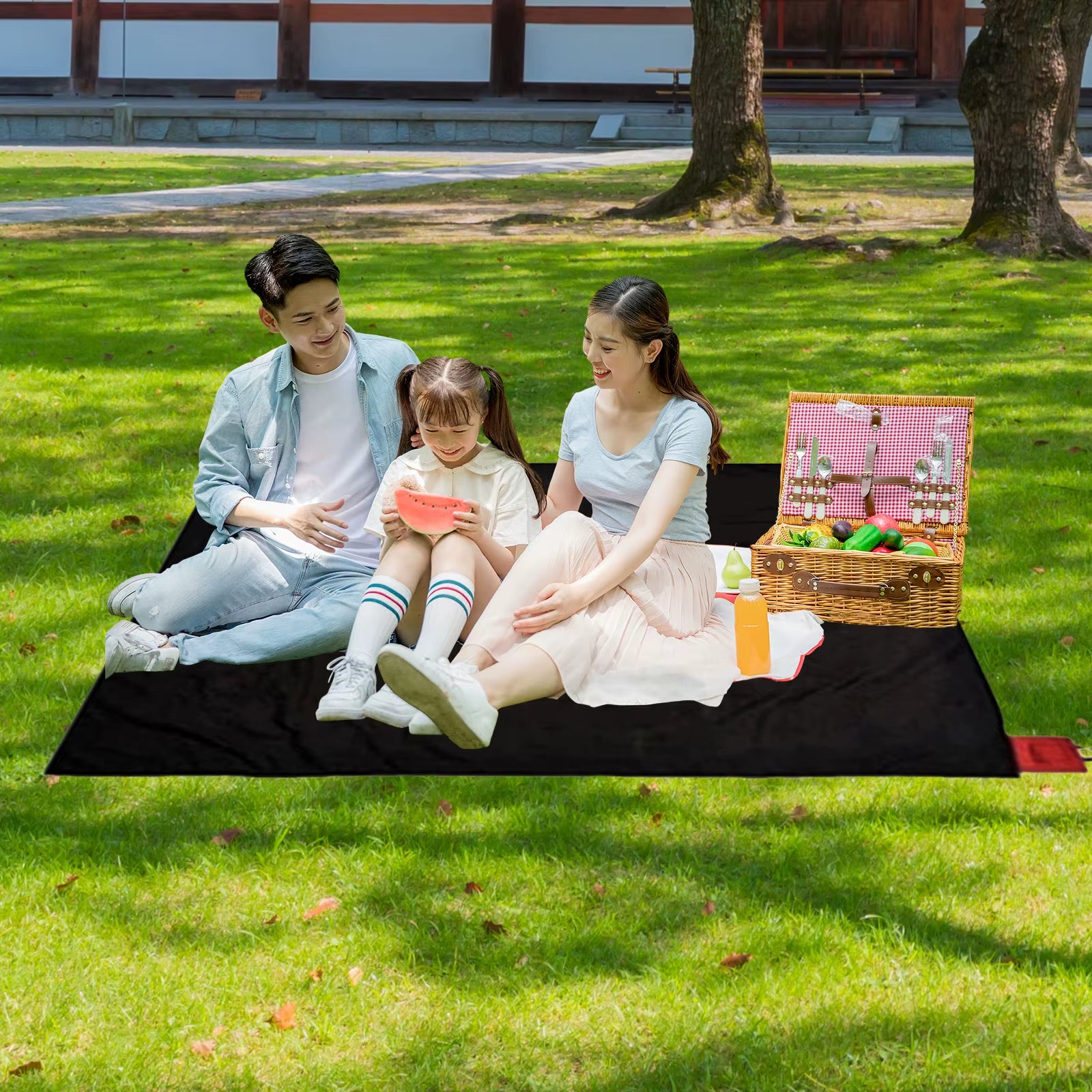 Outdoor Pocket Blanket - Sand Proof & Waterproof Picnic Blanket, Foldable & Compact Mat, Portable Lightweight Picnic Blanket