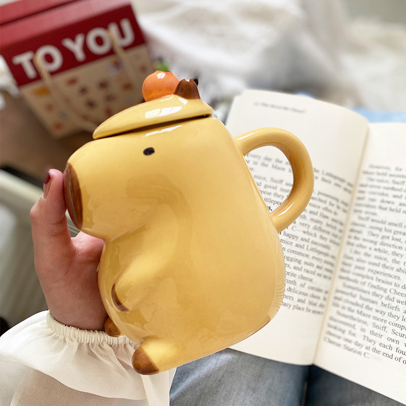 Fun 3D Capybara Mug Pair：3D capybara - designed mugs with handles & lids. A wonderful gift choice for girls.