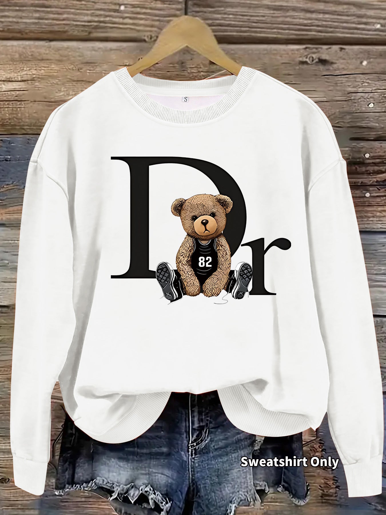 Loose sweatshirt with teddy bear pattern print