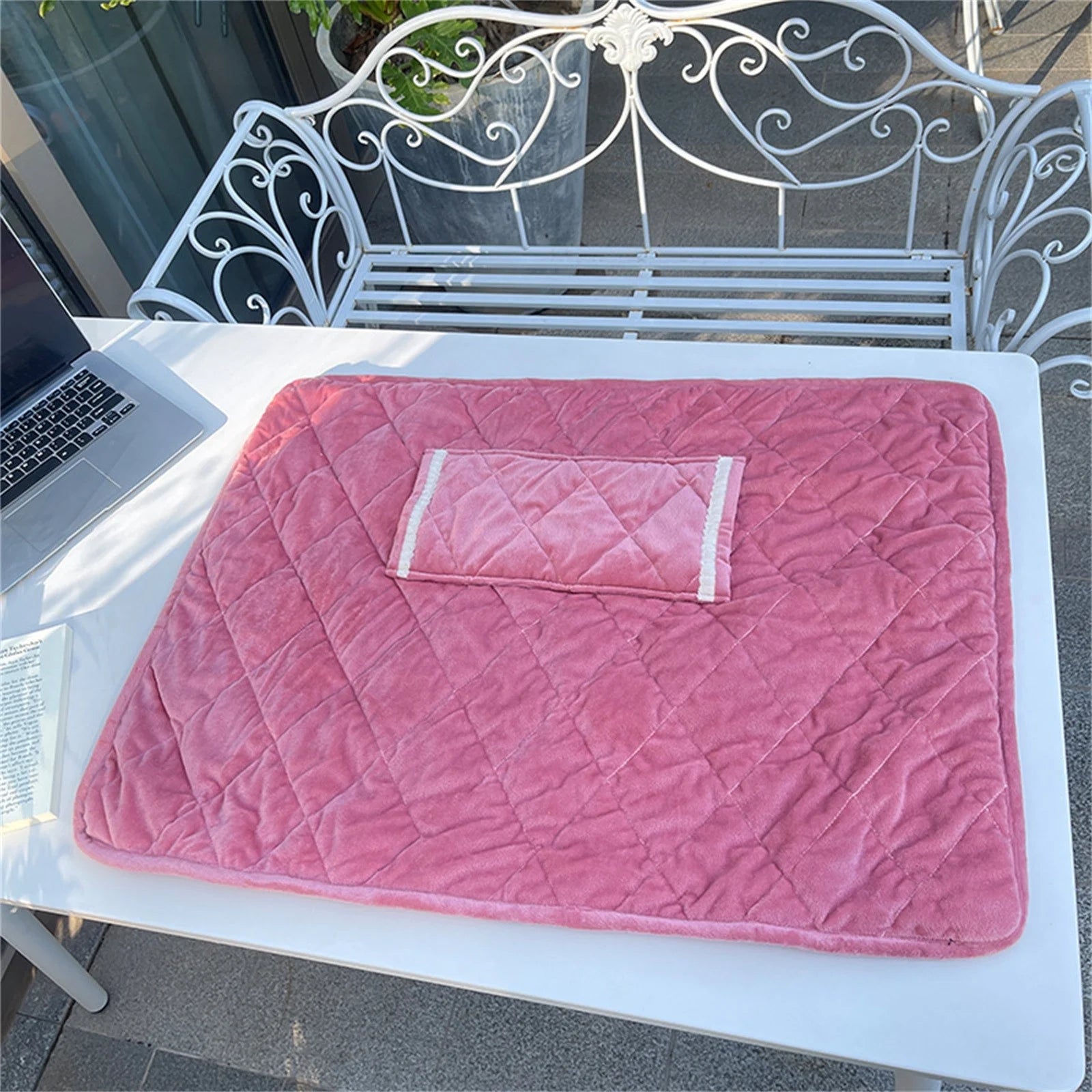 Heated Blanket with Pocket, Soft Warm USB Heated Lap Blanket for Office, Fast-Heating Washable Car Heated Blanket, Portable Heated Blanket for Travel (B)